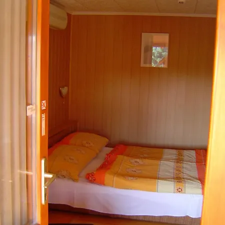 Guest house Lunczer Vendeghaz 2*
